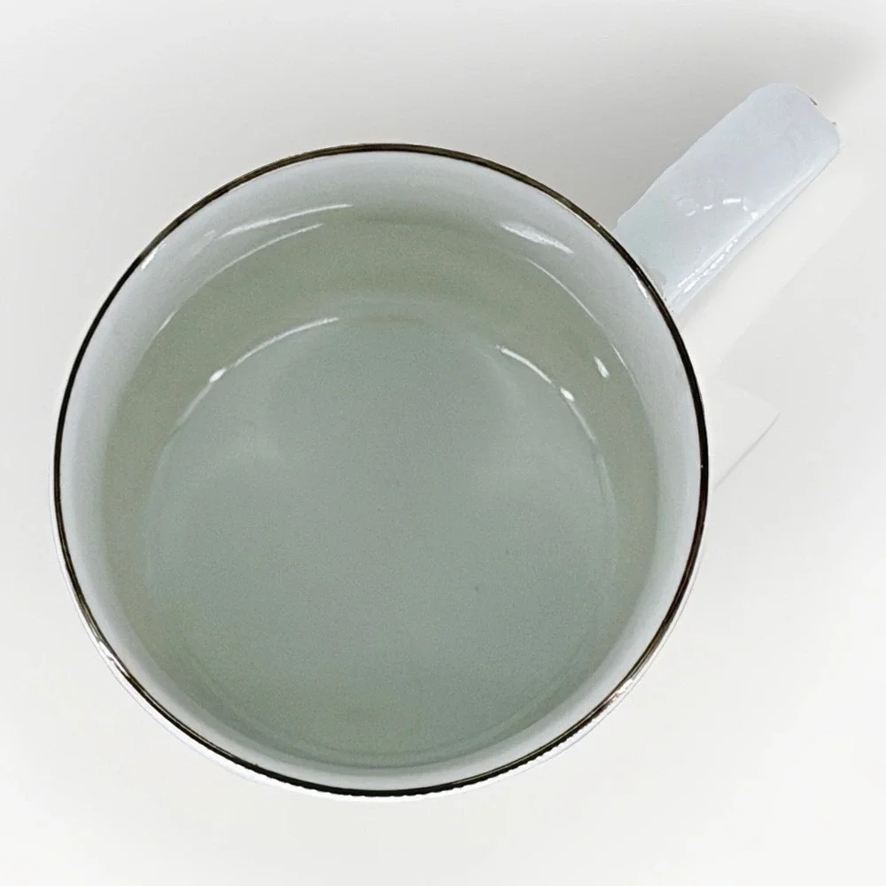 Pottery Barn Rudolph‎ Reindeer Christmas Mug White Silver Rim Japan 4